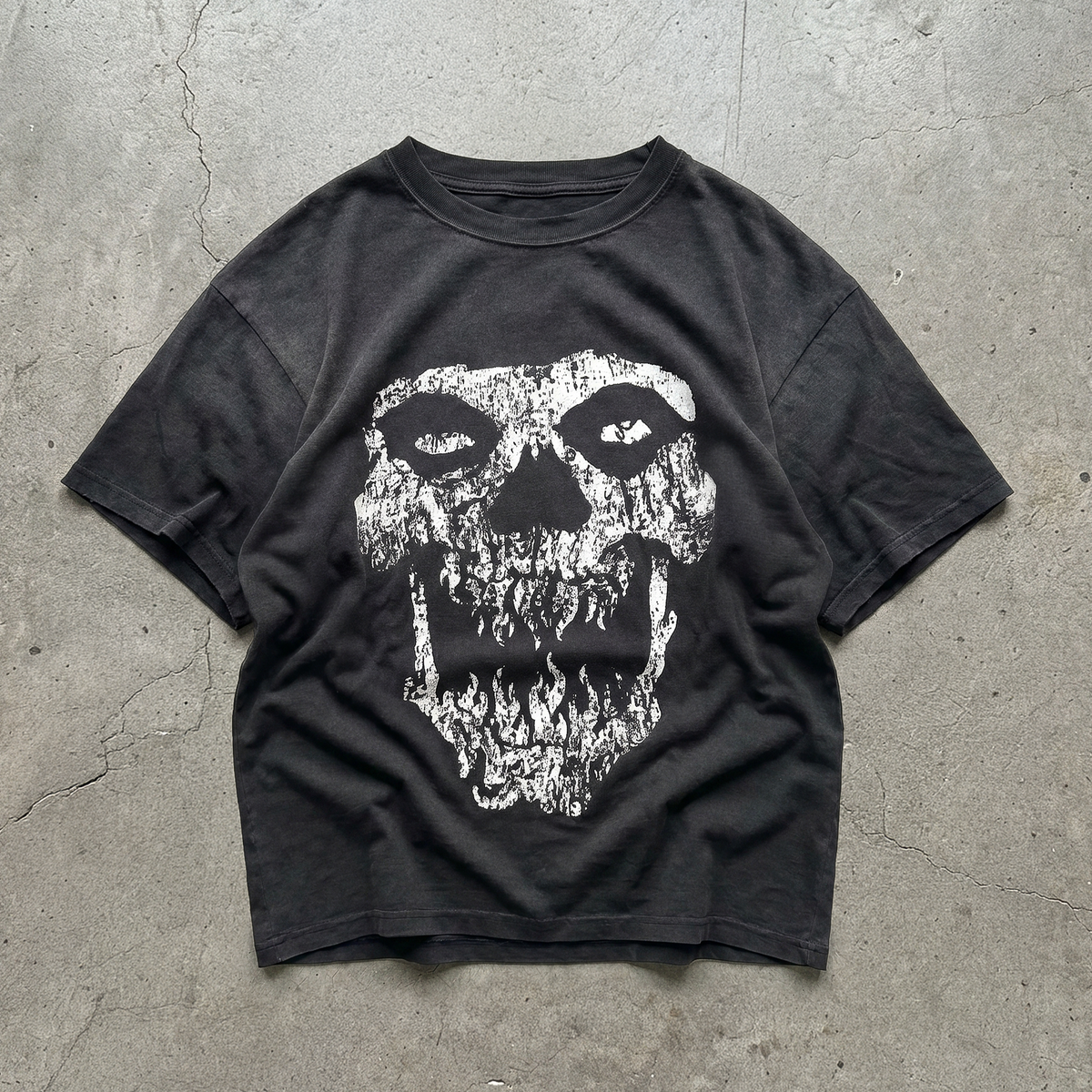 flame skull shirt